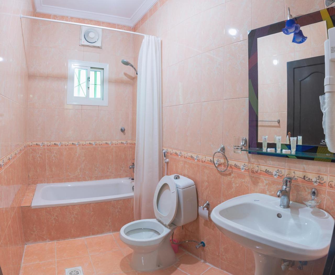 Praha Hotel Jeddah Exterior photo