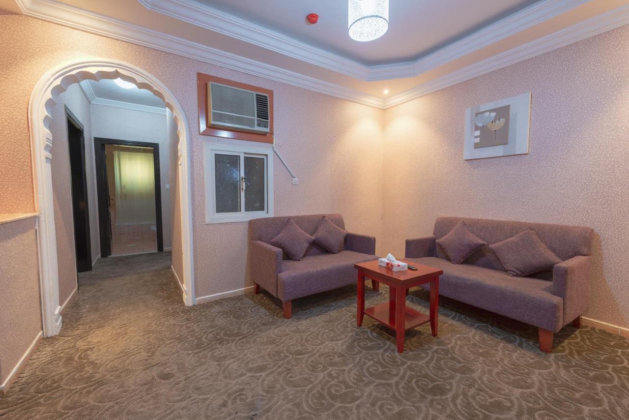 Praha Hotel Jeddah Exterior photo